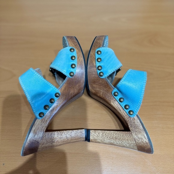 Diego di Lucca Teal Platform Mules with Strappy Design - Picture 6 of 9